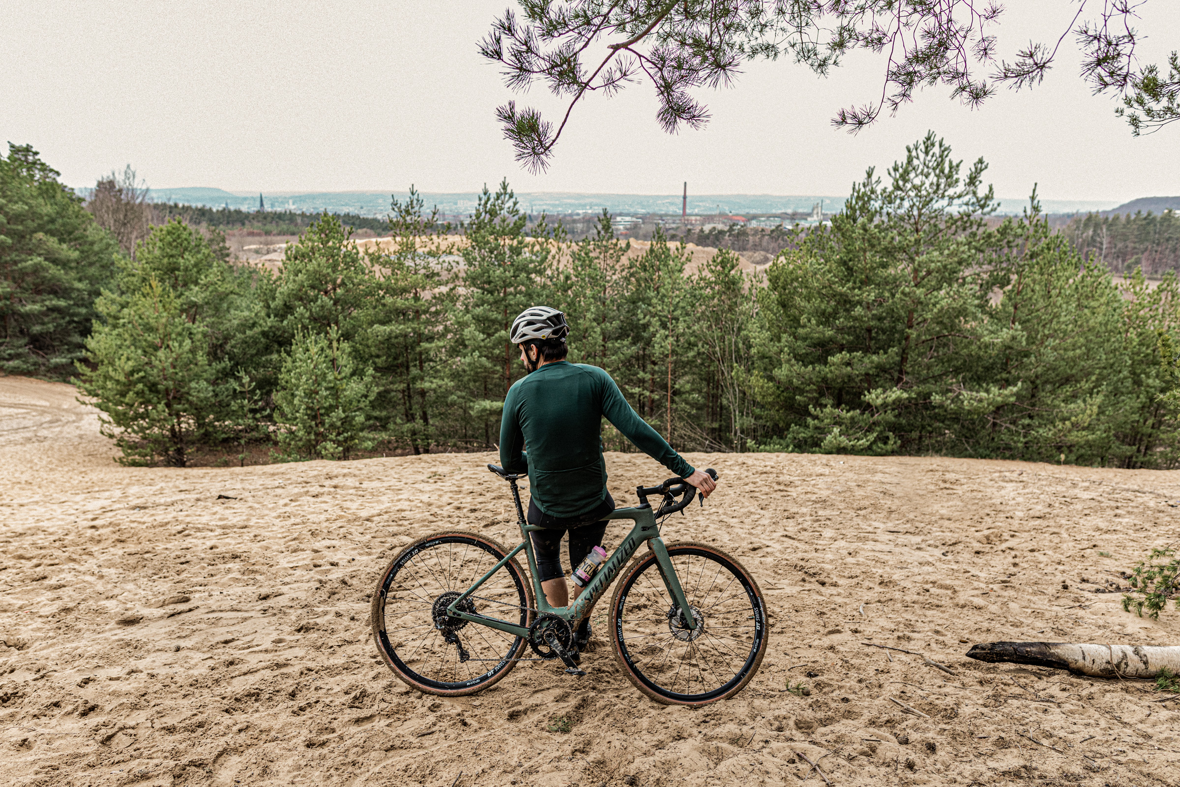 Specialized by Iona Dutz